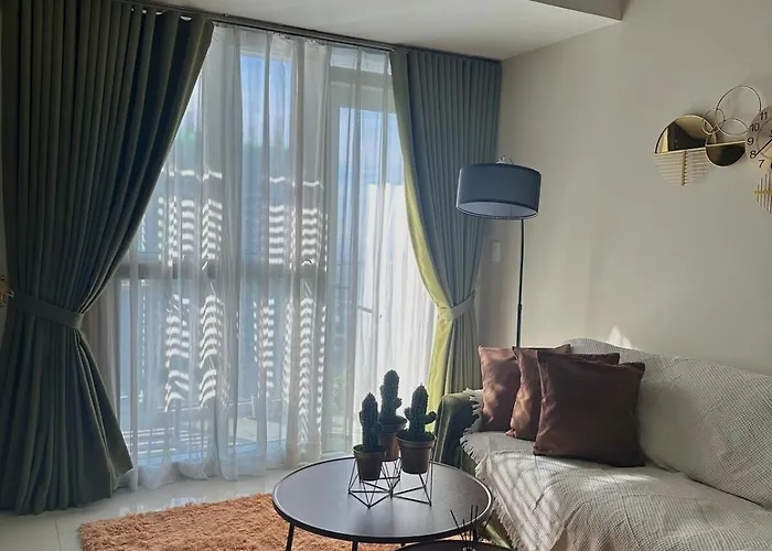 King Size 3-bedroom In Uptown Parksuites Bgc *